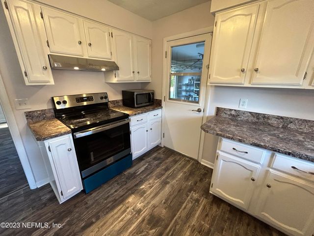 2215 GABRIEL Drive, Orange Park, FL 32073