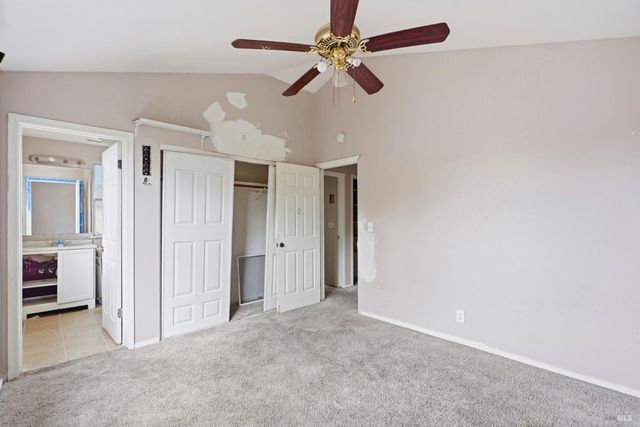 46 Peach Ct, Santa Rosa, CA 95407