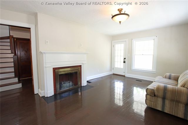 511 54th Street Se, Charleston, WV 25304