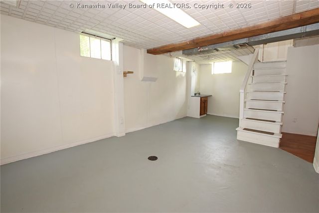 511 54th Street Se, Charleston, WV 25304