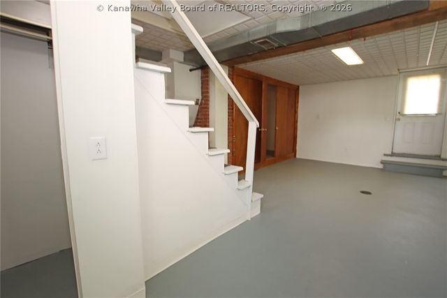 511 54th Street Se, Charleston, WV 25304