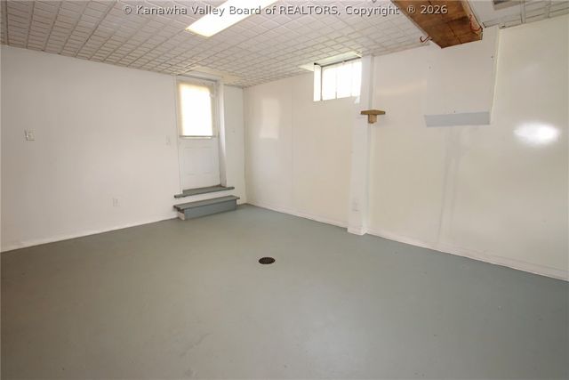 511 54th Street Se, Charleston, WV 25304