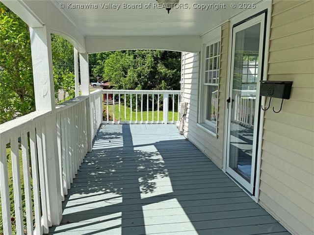 511 54th Street Se, Charleston, WV 25304