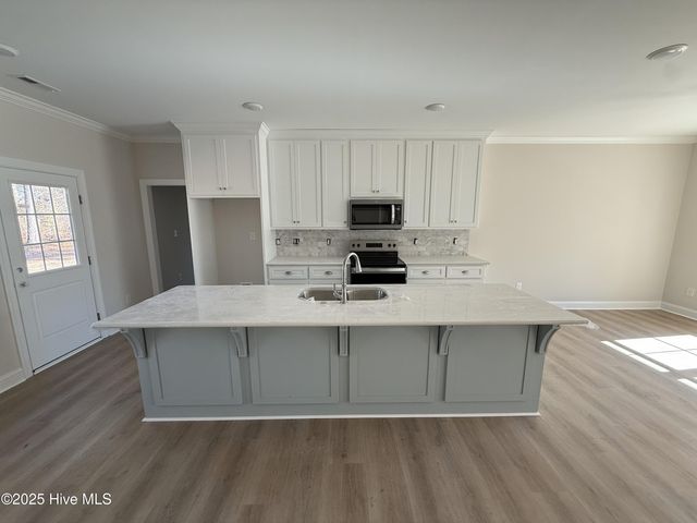 2004 Glissom Street, Tarboro, NC 27886