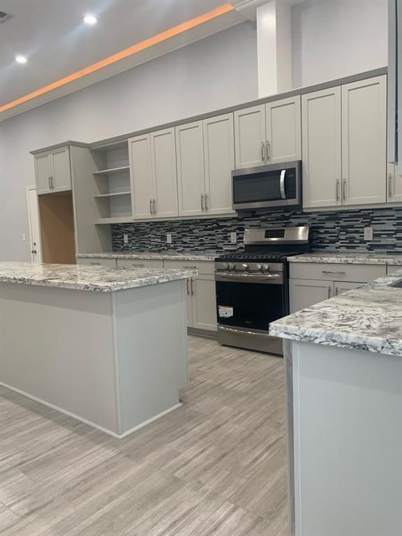 1902 Beaumont Street, League City, TX 77573