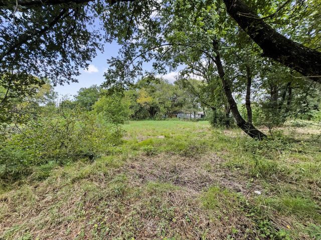 000 LOT 4 Smith Street, Bonham, TX 75418