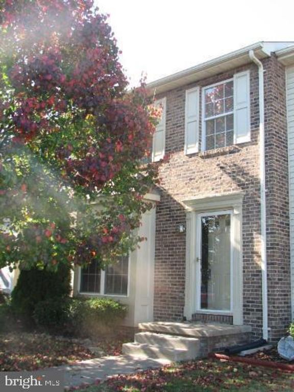 109 STRATFORD DR, Winchester, VA 22601