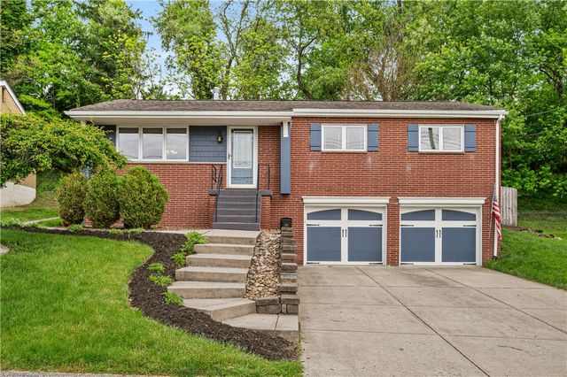 420 MacBeth Dr, Penn Hills, PA 15235