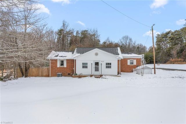 1920 Ashley Loop, Reidsville, NC 27320