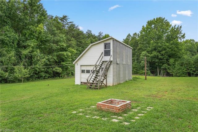 1920 Ashley Loop, Reidsville, NC 27320