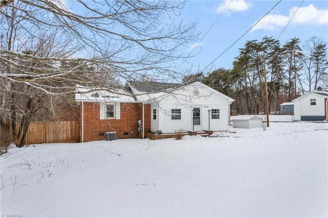 1920 Ashley Loop, Reidsville, NC 27320