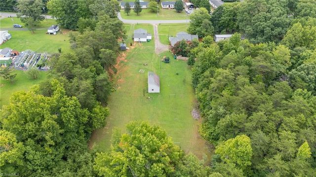 1920 Ashley Loop, Reidsville, NC 27320