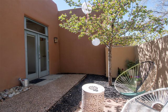 1012 Marquez Place 403, Santa Fe, NM 87505