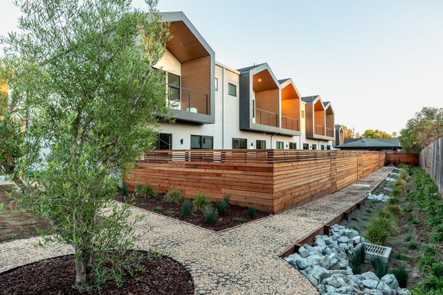 109 Darlington Lane, Soquel, CA 95073