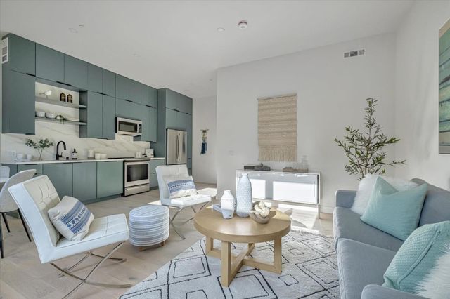 109 Darlington Lane, Soquel, CA 95073