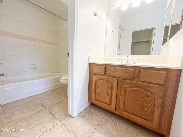 1825 W RAY Road 2148, Chandler, AZ 85224