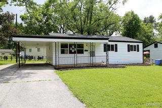 1100 Ozment Drive, Florissant, MO 63033