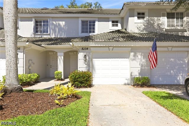 8234 Pacific Beach DR, Fort Myers, FL 33966