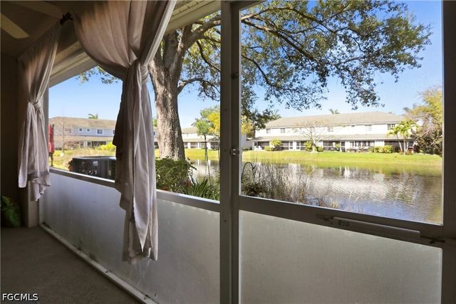 8234 Pacific Beach DR, Fort Myers, FL 33966