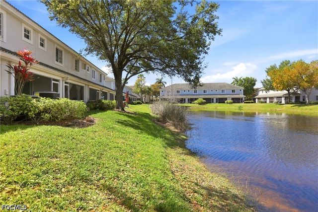 8234 Pacific Beach DR, Fort Myers, FL 33966