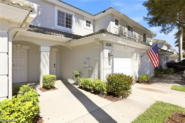 8234 Pacific Beach DR, Fort Myers, FL 33966