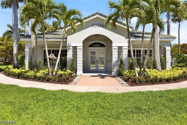 8234 Pacific Beach DR, Fort Myers, FL 33966