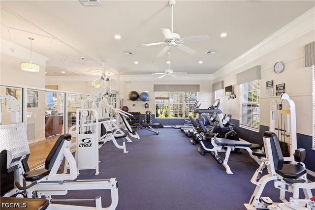 8234 Pacific Beach DR, Fort Myers, FL 33966