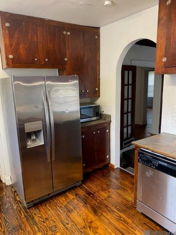 4646 Loyola Dr, Baton Rouge, LA 70808