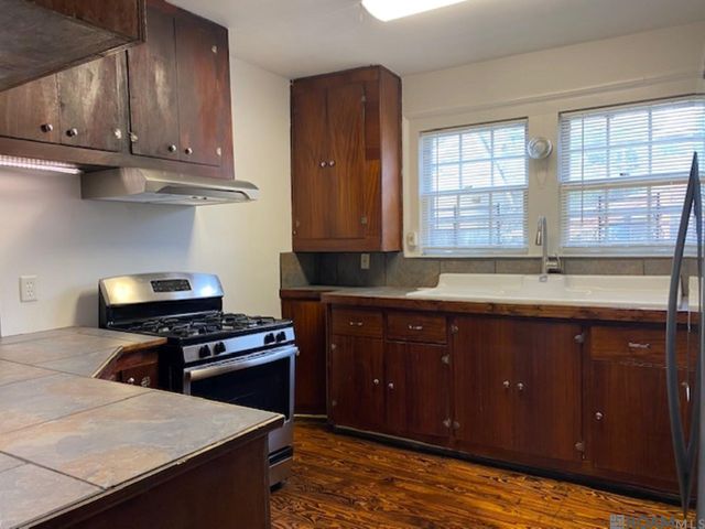 4646 Loyola Dr, Baton Rouge, LA 70808