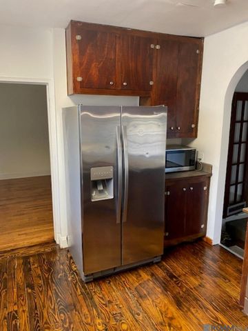 4646 Loyola Dr, Baton Rouge, LA 70808