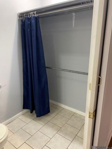 4646 Loyola Dr, Baton Rouge, LA 70808