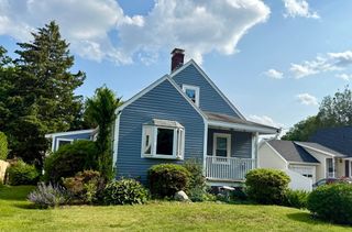28 Columbus Ave, Saugus, MA 01906