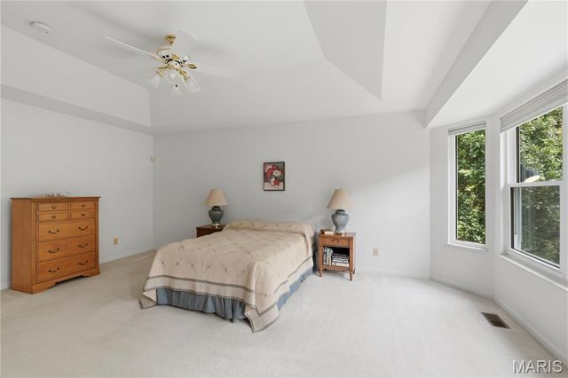 708 Arbor Crest Way, Ballwin, MO 63021
