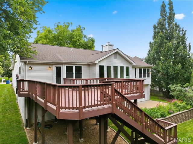 708 Arbor Crest Way, Ballwin, MO 63021