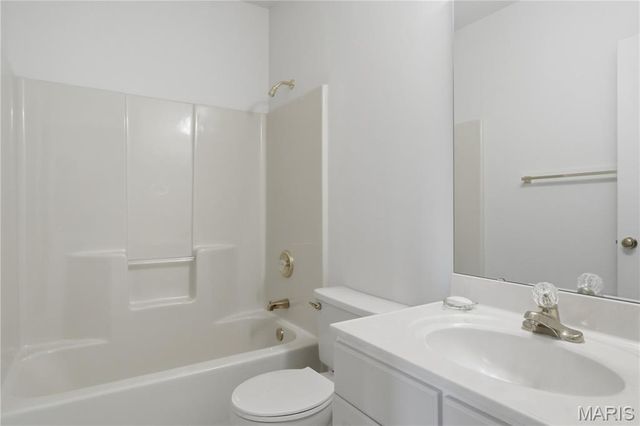 708 Arbor Crest Way, Ballwin, MO 63021