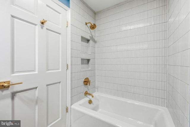 6524 OXFORD RD, Easton, MD 21601
