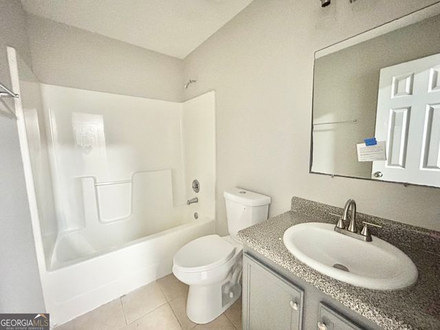 845 Store House Court B, Monroe, GA 30655