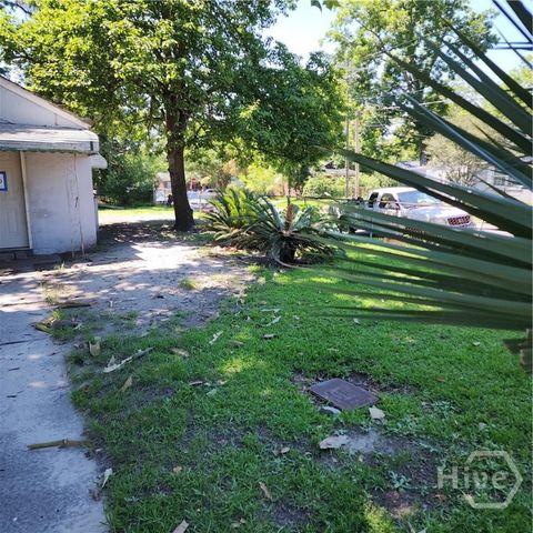 1001 Bowden Street, Savannah, GA 31415