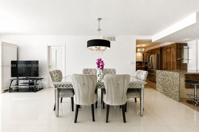 9801 Collins Ave 10V, Bal Harbour, FL 33154