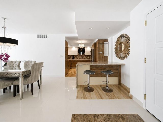 9801 Collins Ave 10V, Bal Harbour, FL 33154