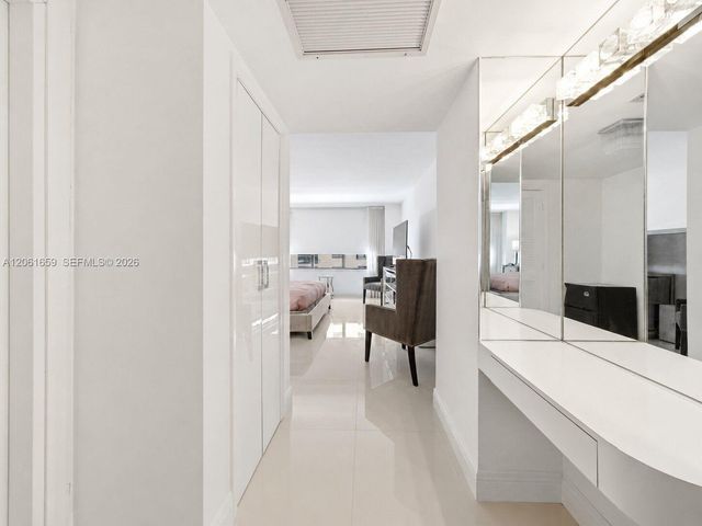 9801 Collins Ave 10V, Bal Harbour, FL 33154