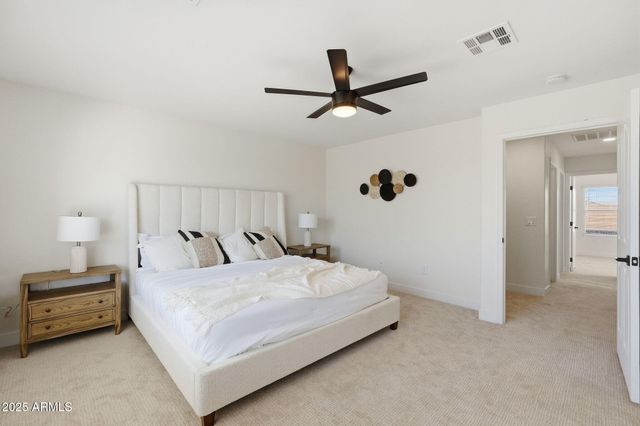 1910 S PORTLAND Avenue, Gilbert, AZ 85295