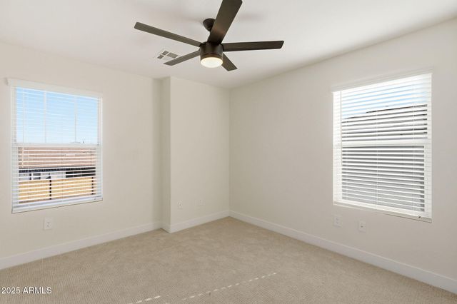 1910 S PORTLAND Avenue, Gilbert, AZ 85295