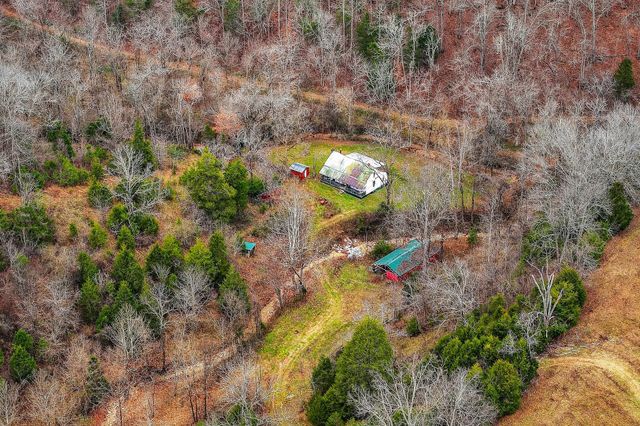 2578 Pea Ridge Rd, Liberty, TN 37095