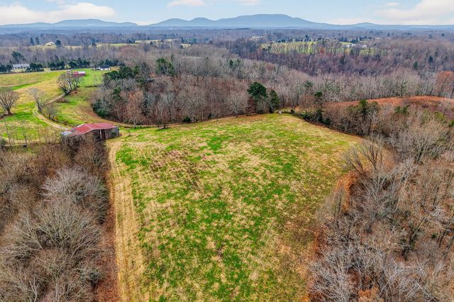 2578 Pea Ridge Rd, Liberty, TN 37095