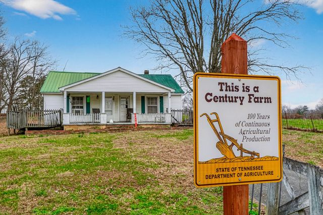 2578 Pea Ridge Rd, Liberty, TN 37095