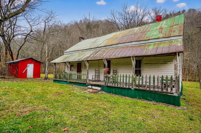 2578 Pea Ridge Rd, Liberty, TN 37095