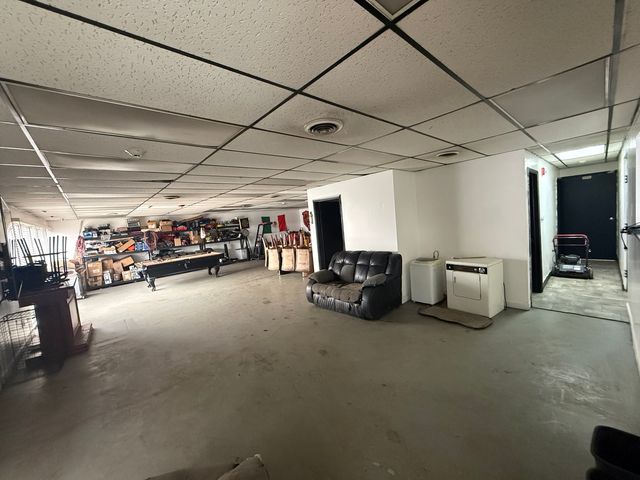 1061 Waveland Avenue, Franklin Park, IL 60131