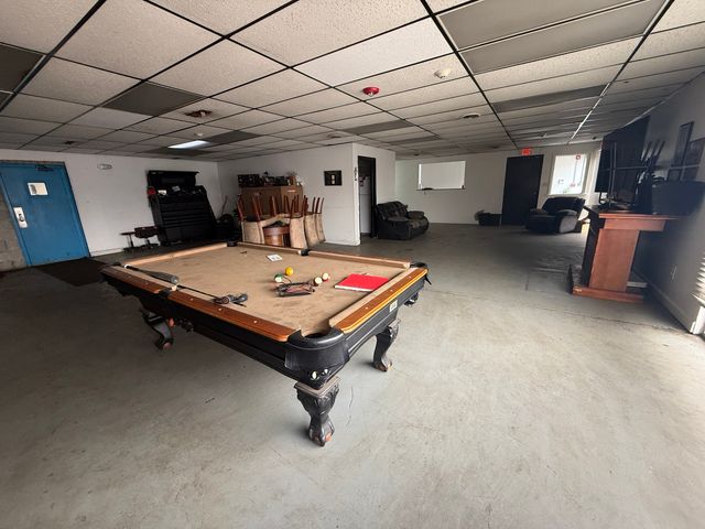 1061 Waveland Avenue, Franklin Park, IL 60131