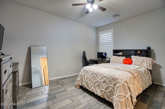 16094 W DESERT HILLS Drive, Surprise, AZ 85379